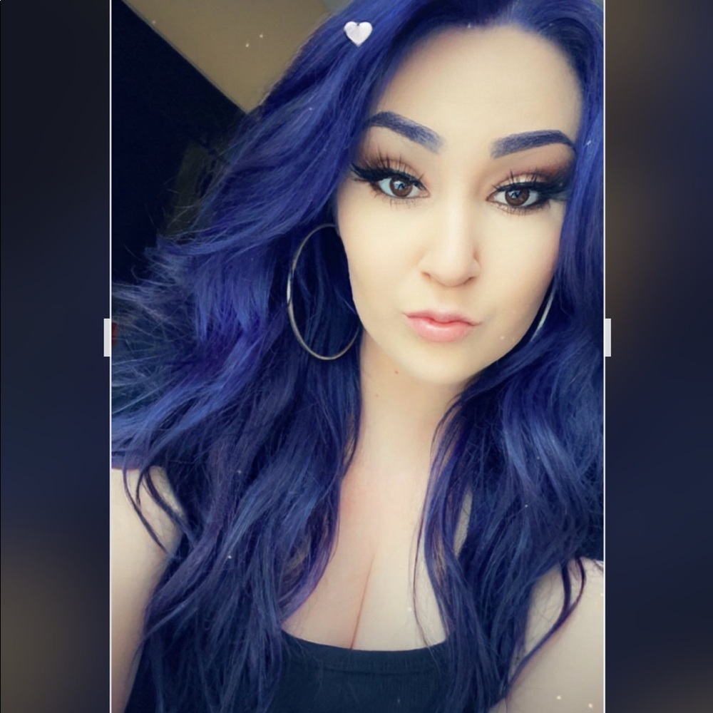 Meet your Posher, Nikki